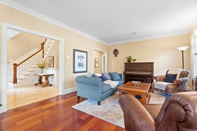 68 Leggs Hill Rd, Marblehead, MA 01945 - photo 4