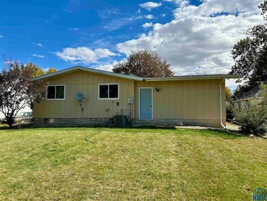 210 S Harrison St, Newell, IA 50568 - photo 5