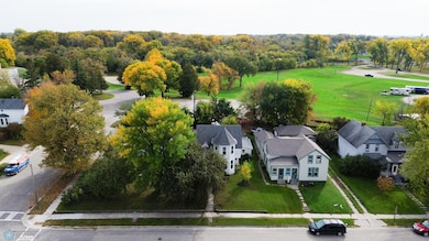 320 Elm St, Crookston, MN 56716 - photo 5