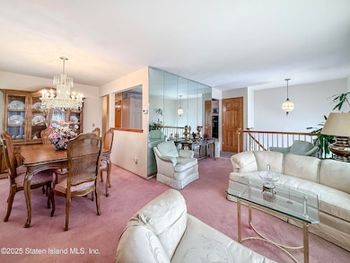 21 Boynton St, Staten Island, NY 10309 - photo 4