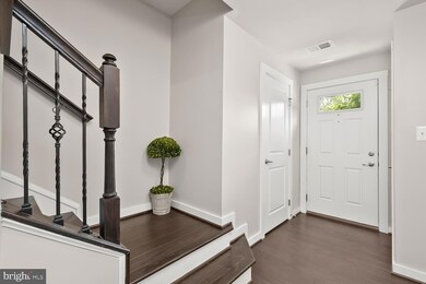 4200 Skyview, Baltimore, MD 21211 - photo 2