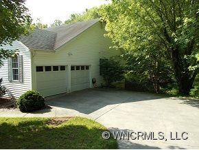 90 Roasted Chestnut Trail, Hendersonville, NC 28792 - photo 2