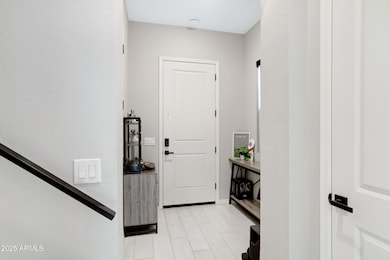 226 E Markwood Dr-8