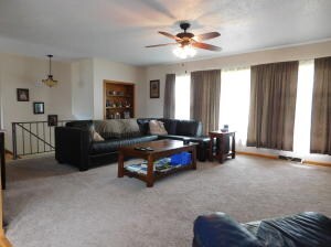 lving room