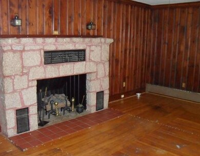 33 West St, Biddeford, ME 04005 - photo 6