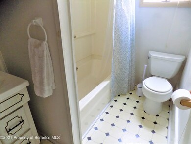 511 513 Washington, Jermyn, PA 18433 - photo 6