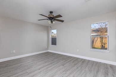 1679 Bennett_s End-16