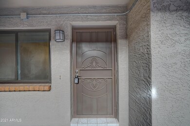 17 Ruth Ave, 308-2