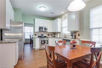 Perfect kitchen location! between the dining room and the breakfast area.