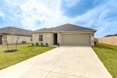 1254 Waterside Trace, Sealy, TX 77474 - photo 3