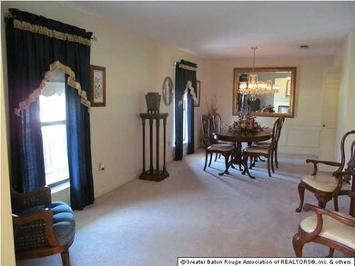 Formal Dining