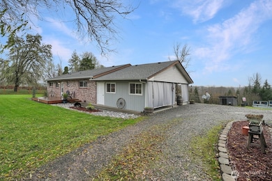 168 Middlecrest Dr, Toledo, WA 98591 - photo 2