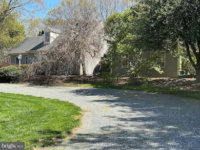 25285 Foxchase Dr, Chestertown, MD 21620 - photo 2