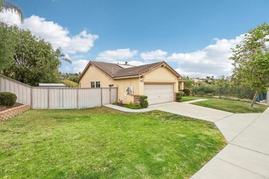 954 Manteca Dr, Oceanside, CA 92057 - photo 5