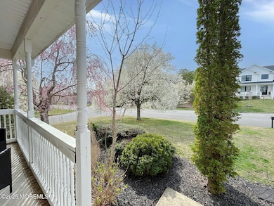 505 Mermaid Dr, Manahawkin, NJ 08050 - photo 4