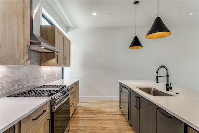 5609 Live Oak St unit 404, Dallas, TX 75206 - photo 6