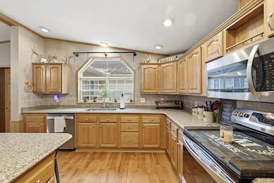 366 Slim Chance Ln, New Martinsville, WV 26155 - photo 3