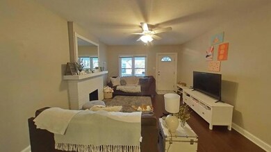 389 living room 2