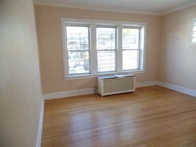 2049 W Ainslie St unit 1E, Chicago, IL 60625 - photo 7
