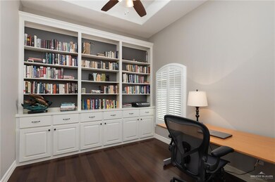 3203 Pelican Lake Ave, Edinburg, TX 78539 - photo 6