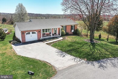 170 Kinsey Dr unit 25, Gettysburg, PA 17325 - photo 2