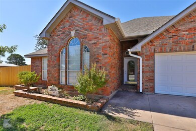 4309 Dee Ann Ct, Abilene, TX 79606 - photo 3