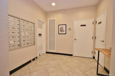 30 Greenridge Ave unit 3G, White Plains, NY 10605 - photo 7