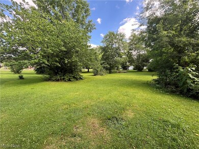 1805 S 6th St, Coshocton, OH 43812 - photo 4