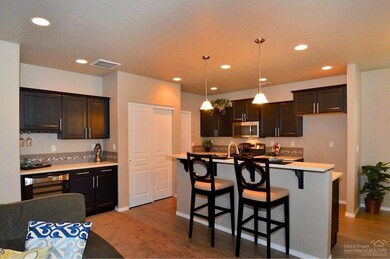 61765 SE Camellia St, Bend, OR 97702 - photo 4