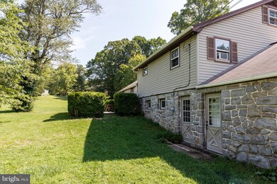 505 Sycamore Rd, Douglassville, PA 19518 - photo 6