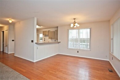 915 N Main St, Bentonville, AR 72712 - photo 5