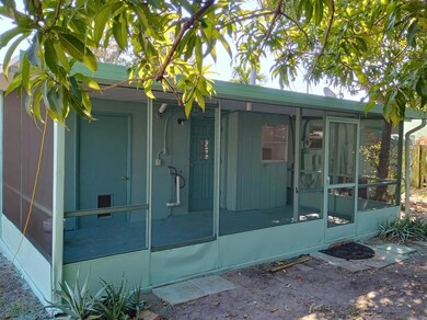 2465 NE 14th Ave, Pompano Beach, FL 33064 - photo 6