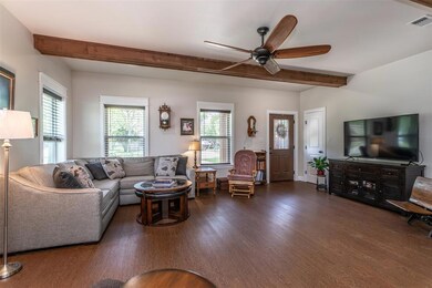 201 Fair Ave, Gainesville, TX 76240 - photo 6