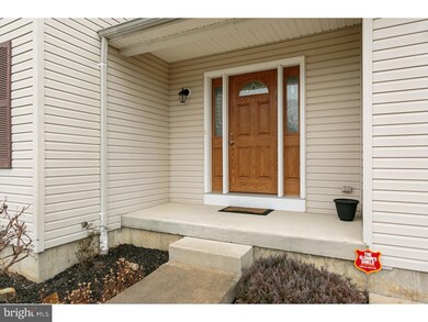 9 Cranberry Ln, Riverside, NJ 08075 - photo 3