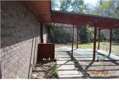 1211 Pinewood Ln, Crestview, FL 32539 - photo 2