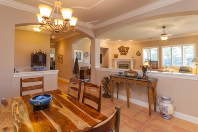 2507CrescentMoonCt-MLS-2