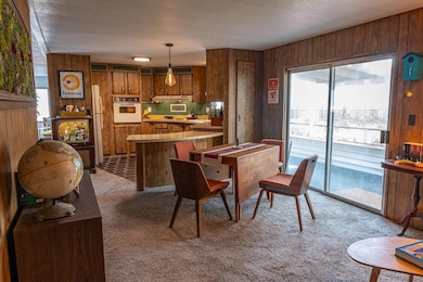 59823 Cheyenne Rd, Bend, OR 97702 - photo 5