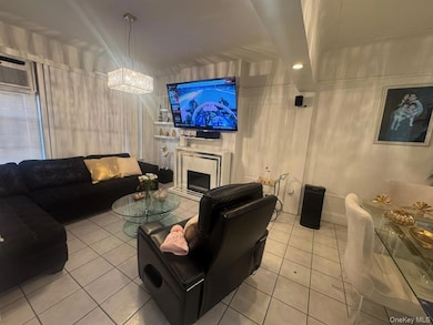 87-28 86th St, Jamaica, NY 11421 - photo 5