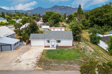 103 S Bernard St, Chewelah, WA 99109 - photo 3