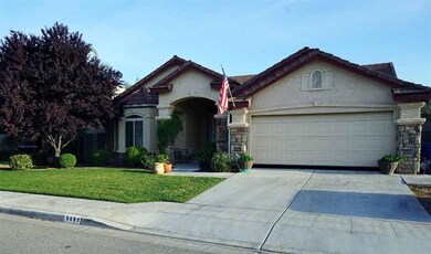 6699 E Simpson Ave, Fresno, CA 93727 - photo 2