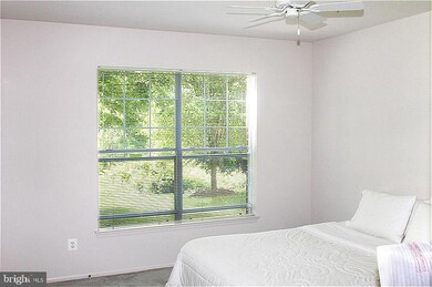 The Gates Of McLean unit 1106, McLean, VA 22102 - photo 5