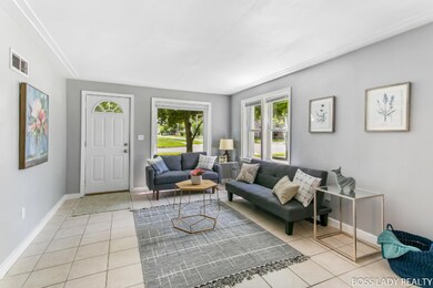 4439 Walton Ave, Grand Rapids, MI 49548-