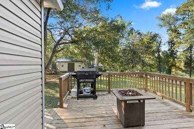 715 Shands St, Clinton, SC 29325 - photo 6