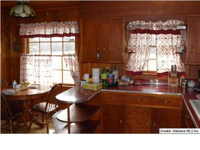 Kitchen with eat in area