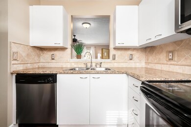 10_5637 Wigmore Dr