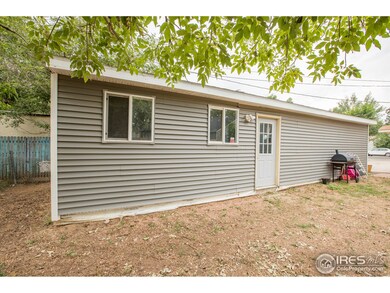 Nice, over-sized garage for storage/shop/cars