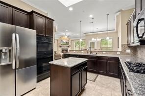 7439 Durango Creek Dr, Magnolia, TX 77354 - photo 5