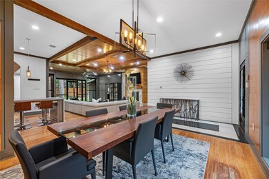 726 Bunker Hill Rd, Houston, TX 77024 - photo 4