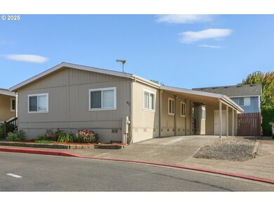 1000 S McKern Ct unit 40, Newberg, OR 97132 - photo 2