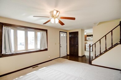 4052 Briggs Rd, Columbus, OH 43228 - photo 4